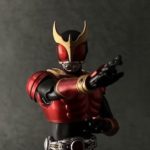 S.H.フィギュアーツ 仮面ライダークウガ マイティフォームの画像