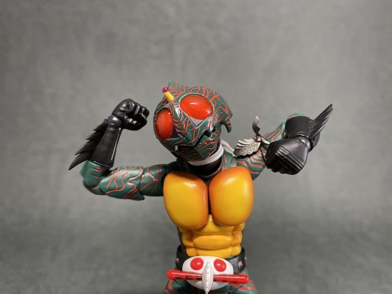 S.H.フィギュアーツ 真骨彫 仮面ライダーアマゾンの写真